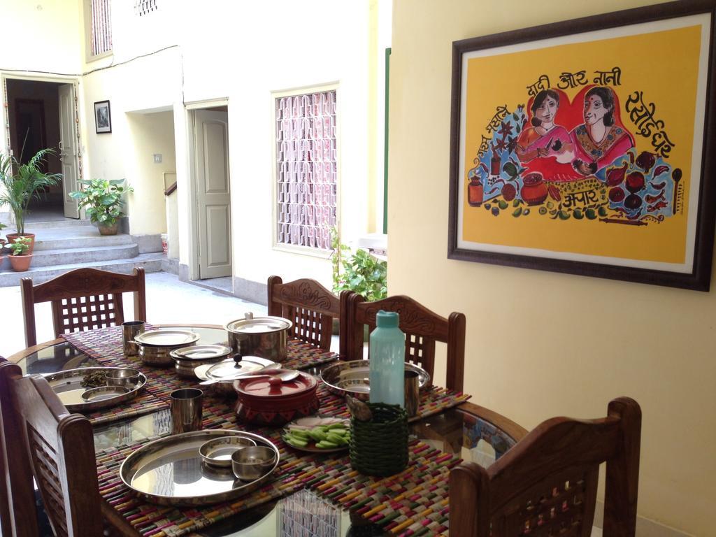 Granny'S Inn Varanasi Habitación foto